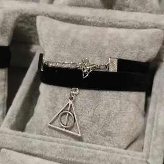 Collarini velluto con charm