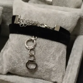 Collarini velluto con charm