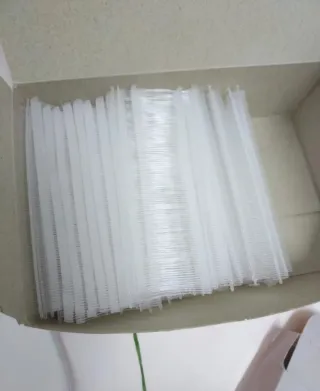 Pistola etiquetadora + hilos y etiquetas