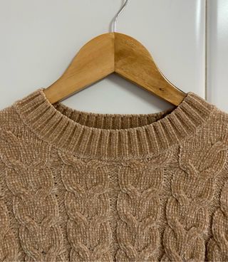 Jersey de punto trenzado beige