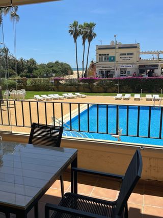 Se alquila piso isla canela.Junio/ Julio/Agosto