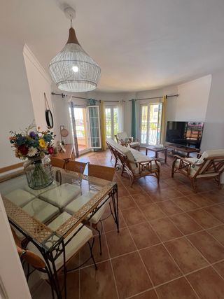 Se alquila piso isla canela.Junio/ Julio/Agosto