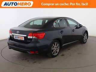 Toyota Avensis 1.8 Advance