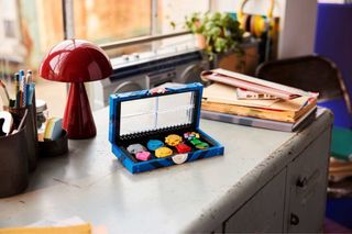 Lote LEGO Pokémon y Medallas Kanto