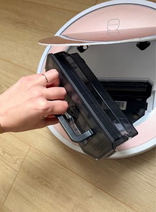 Robot Aspirador ILIFE modelo V7s pro +Accesorios