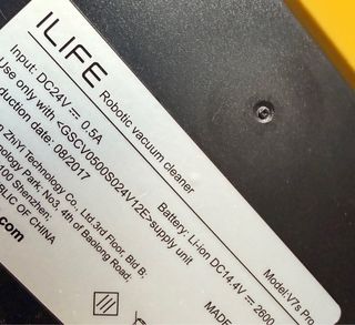 Robot Aspirador ILIFE modelo V7s pro +Accesorios