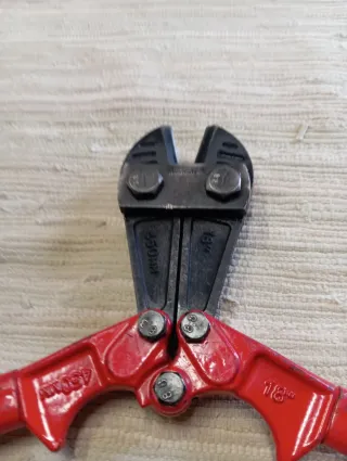 Cizalla Corta-pernos 18" 450mm.TengTools