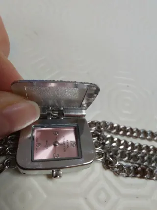 Orologio da polso a forma di borsetta