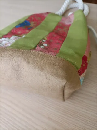 Bolso de mano hecho a mano