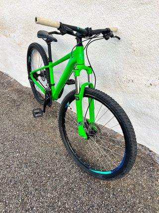 Bicicleta CUBE Competition Line 27,5