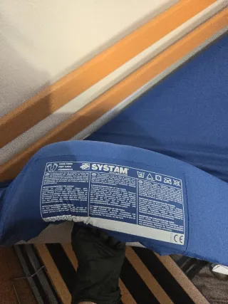 Cama hospitalaria con colchón Systam