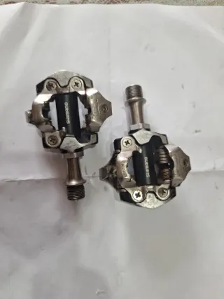 Pedales Shimano XT