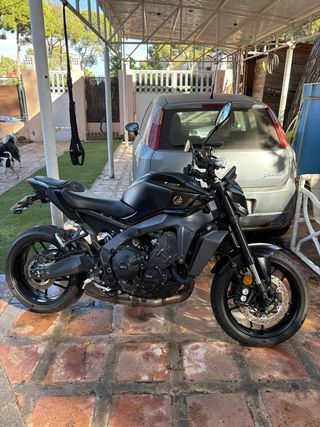YAMAHA MT09 2025 800km