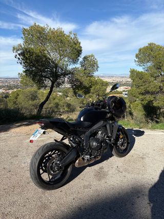 YAMAHA MT09 2025 800km