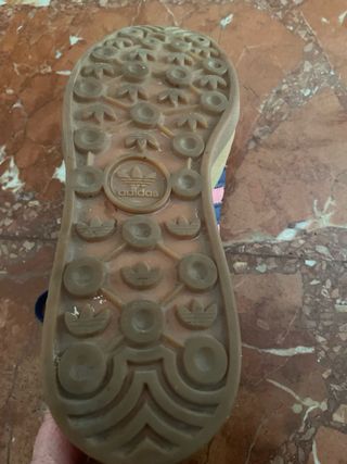 Adidas Gazelle rosas talla 37