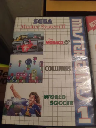 Consola Sega Master System II, con tres juegos