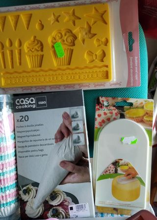 Repostería set  60 piezas variadas