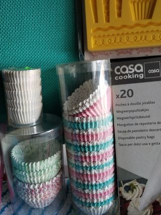 Repostería set  60 piezas variadas