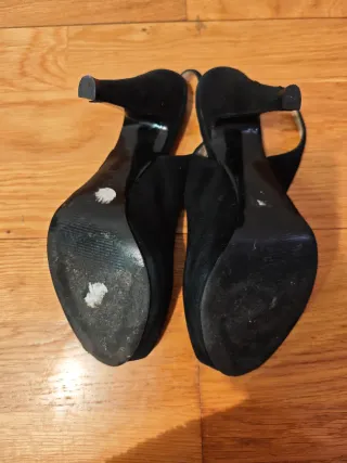 Zapatos de tacón negros de ante Zara – talla 39