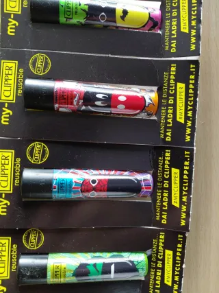 Set 4 Accendini Clipper Personaggi