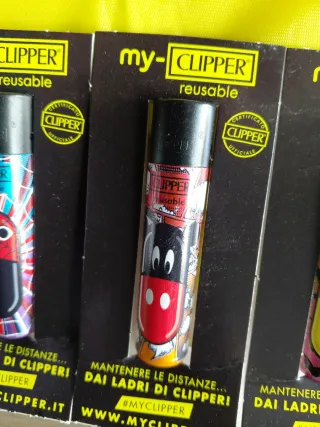 Set 4 Accendini Clipper Personaggi