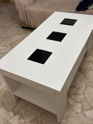 Mesa de centro elevable blanca y negra