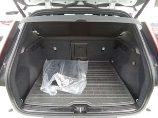 Volvo XC40 1.5 T4 Twin Recharge R-Design Auto