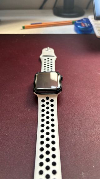 Apple Watch SE 2ª Gen 44mm y accesorios