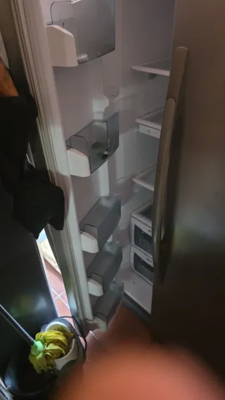 NEGOCIABLE ! Nevera Americana Balay