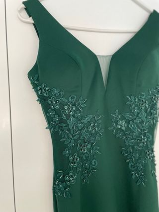 Vestido largo con pedrería