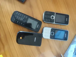 Lote 4 Móviles Nokia