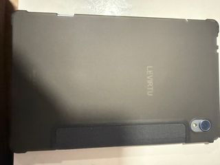 Tablet Android con Tastiera e Mouse