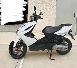 Yamaha Aerox 50 Scooter