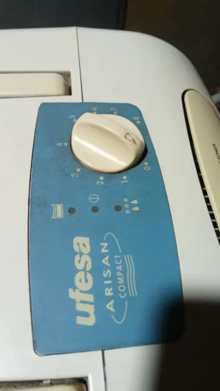 Deshumidificador Ufesa Aire