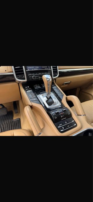 Porsche Cayenne 2010