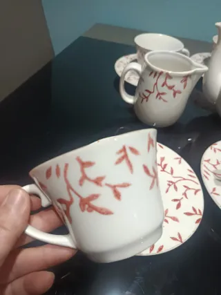 Juego de café porcelana blanco y rojo