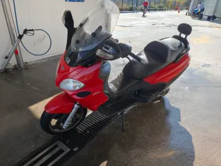 Piaggio X9 500cc Maxi Scooter Roja