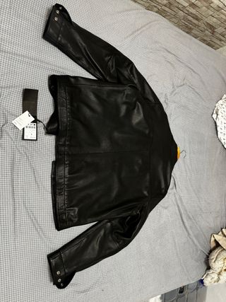 Chaqueta Cuero Massimo Dutti Negra