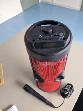 Altavoz Bluetooth  Karaoke Negro y Rojo