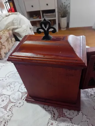 Reloj de sobremesa madera.No  funciona el reloj.