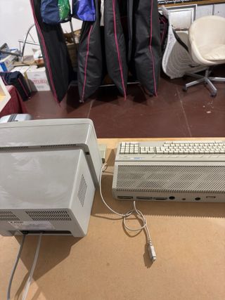 Atari ST + Monitor Atari SM124 + Ratón original —