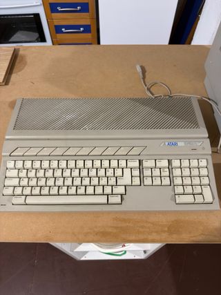 Atari ST + Monitor Atari SM124 + Ratón original —
