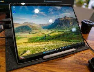 Microsoft Surface 13 Snapdragon Elite