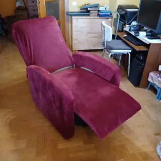 Sillón reclinable con mando a distancia