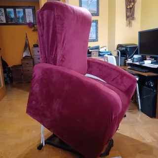 Sillón reclinable con mando a distancia