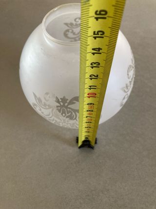 Paralume in vetro bianco con decori