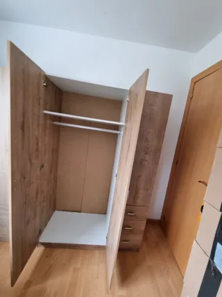 Armario 1.20 color roble entrega desmontado.