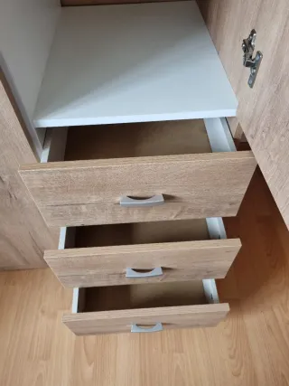 Armario 1.20 color roble entrega desmontado.