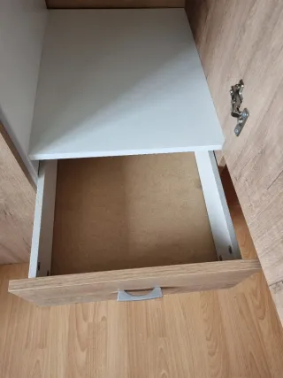 Armario 1.20 color roble entrega desmontado.