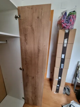 Armario 1.20 color roble entrega desmontado.